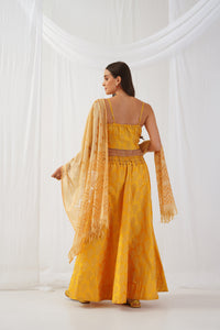 Thumbnail for Jompers Women's Yellow Beads & Stones Ready to Wear Lehenga & Blouse With Dupatta - Distacart
