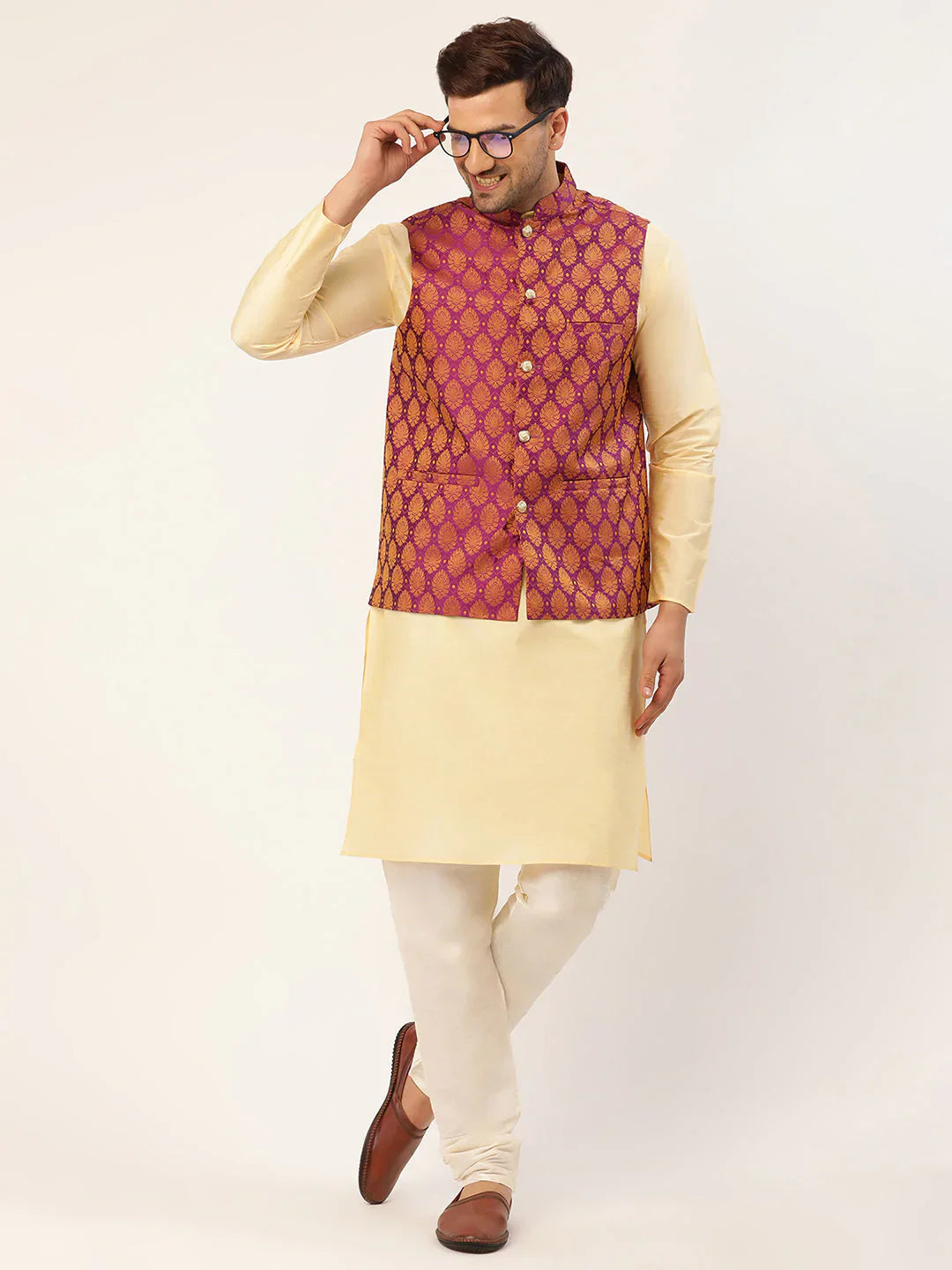 Jompers Men's Pink Self-Designed Waistcoat - Distacart