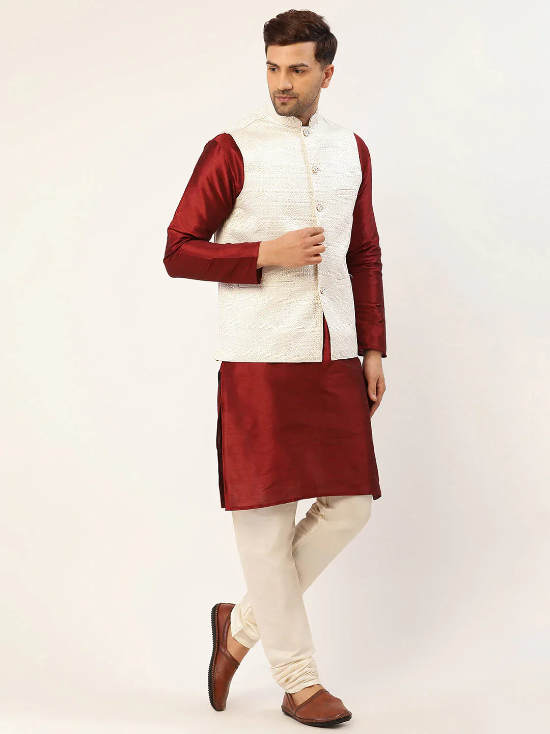 Jompers Men's White & Gold embossed Nehru Jacket - Distacart