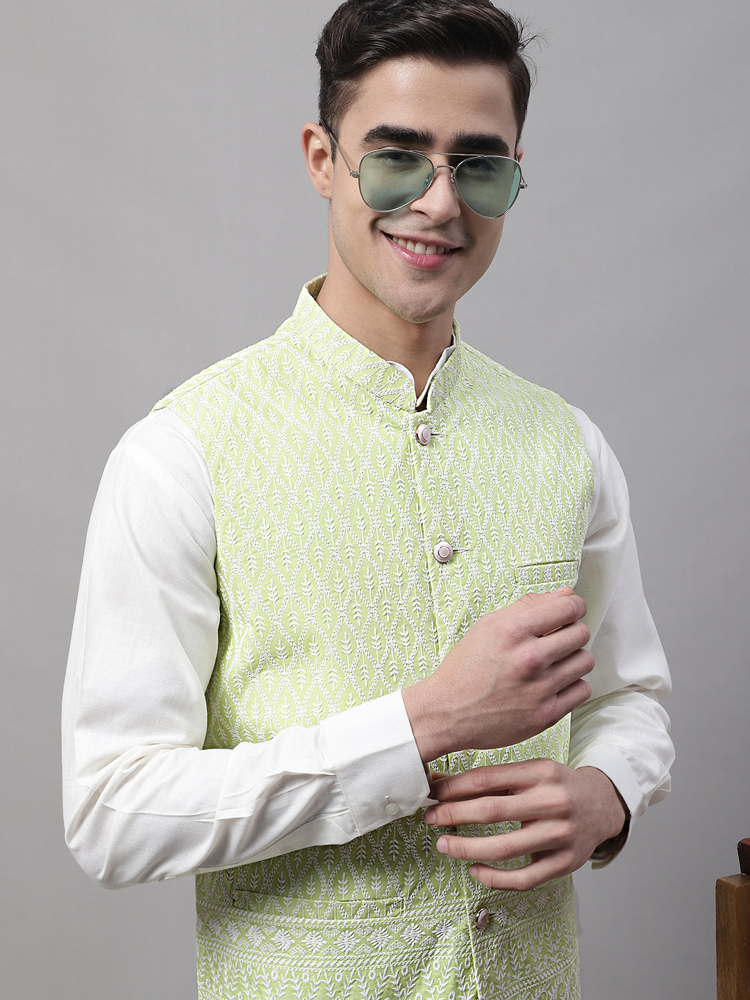 Jompers Men's Green and White Embroidered Waistcoats - Distacart