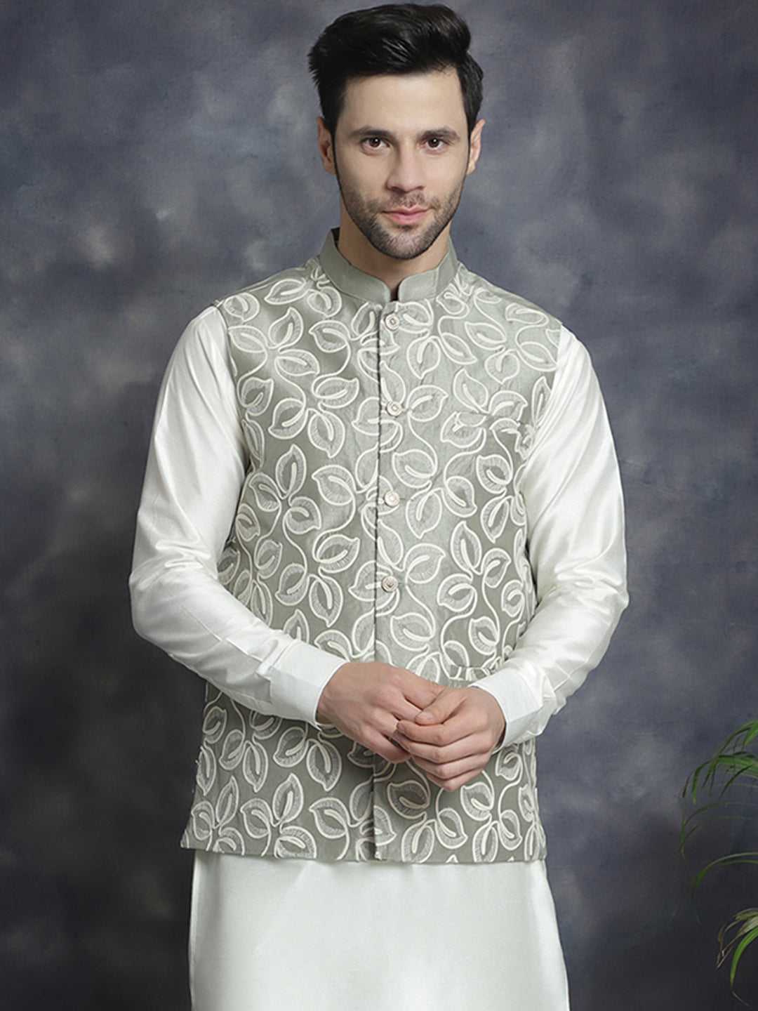 Jompers Men's embroidered Nehru Jacket - Pista - Distacart