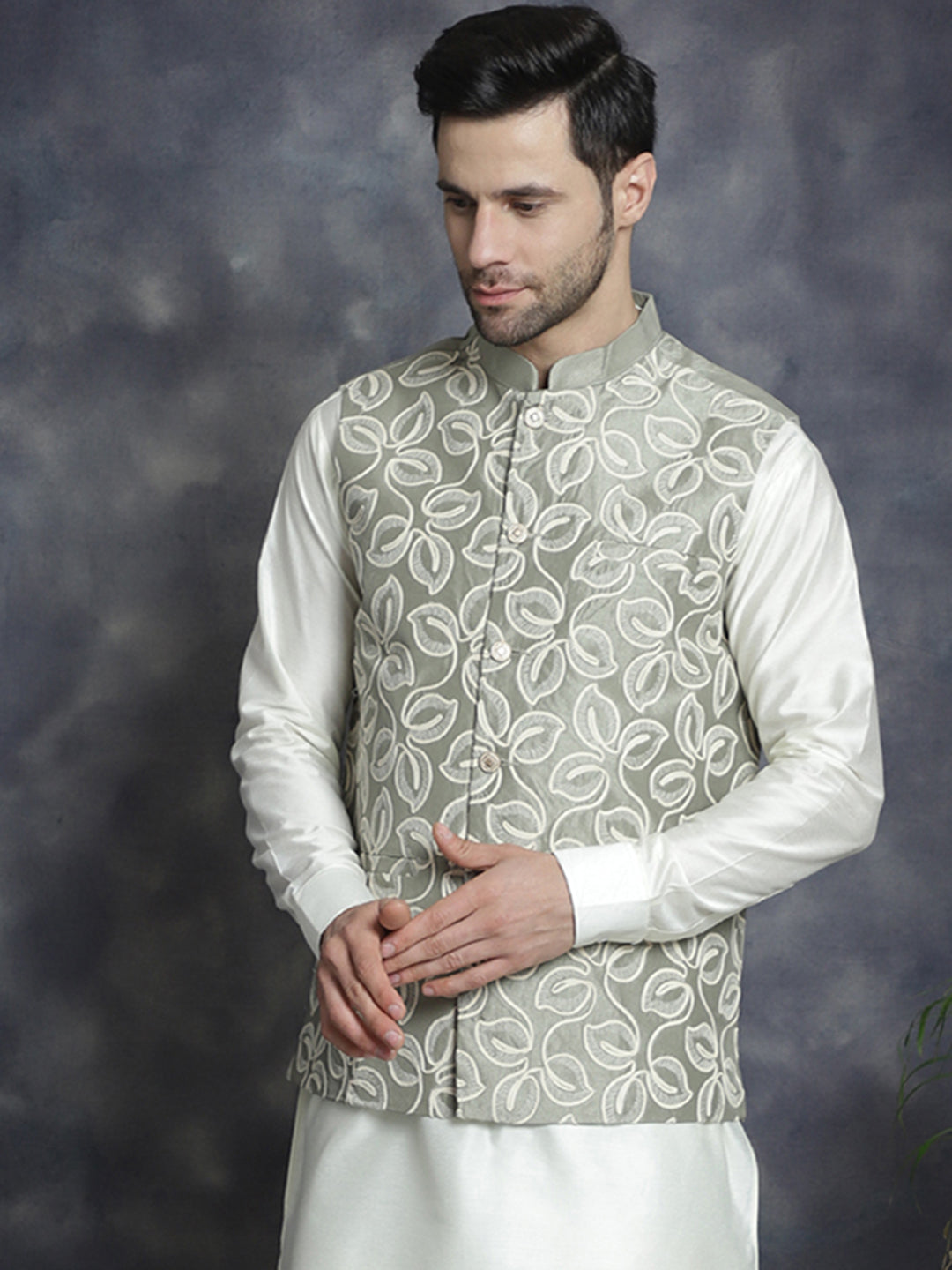 Jompers Men's embroidered Nehru Jacket - Pista - Distacart