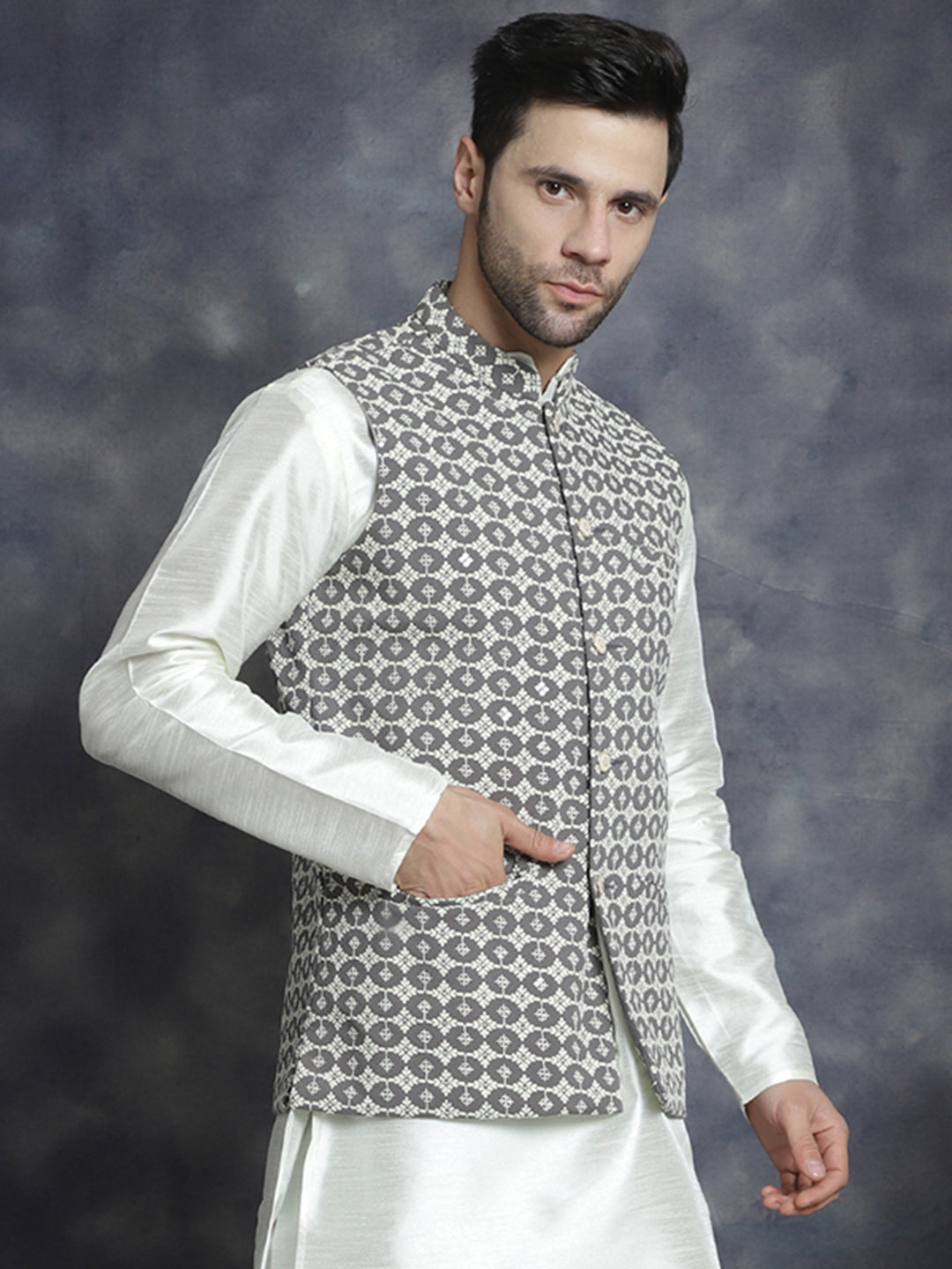 Jompers Men's embroidered and sequins Nehru Jacket - Grey - Distacart
