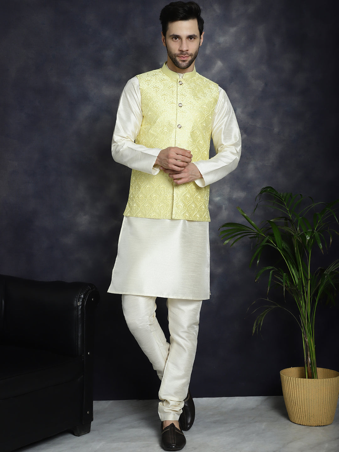 Jompers Men's Sequins and Embroidred Nehru Jacket - Yellow - Distacart