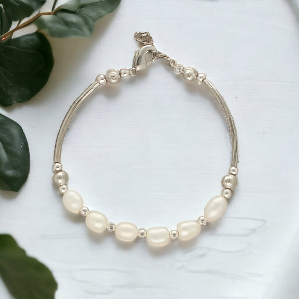 J Pearls Unique 1 Line Pearl Bracelet - Distacart