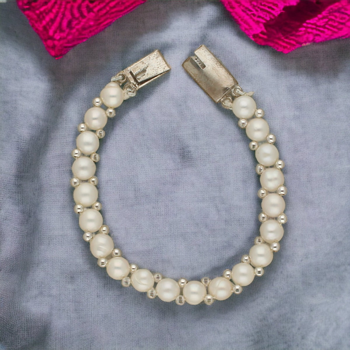 J Pearls Charm 1 Line Pearl Bracelet - Distacart