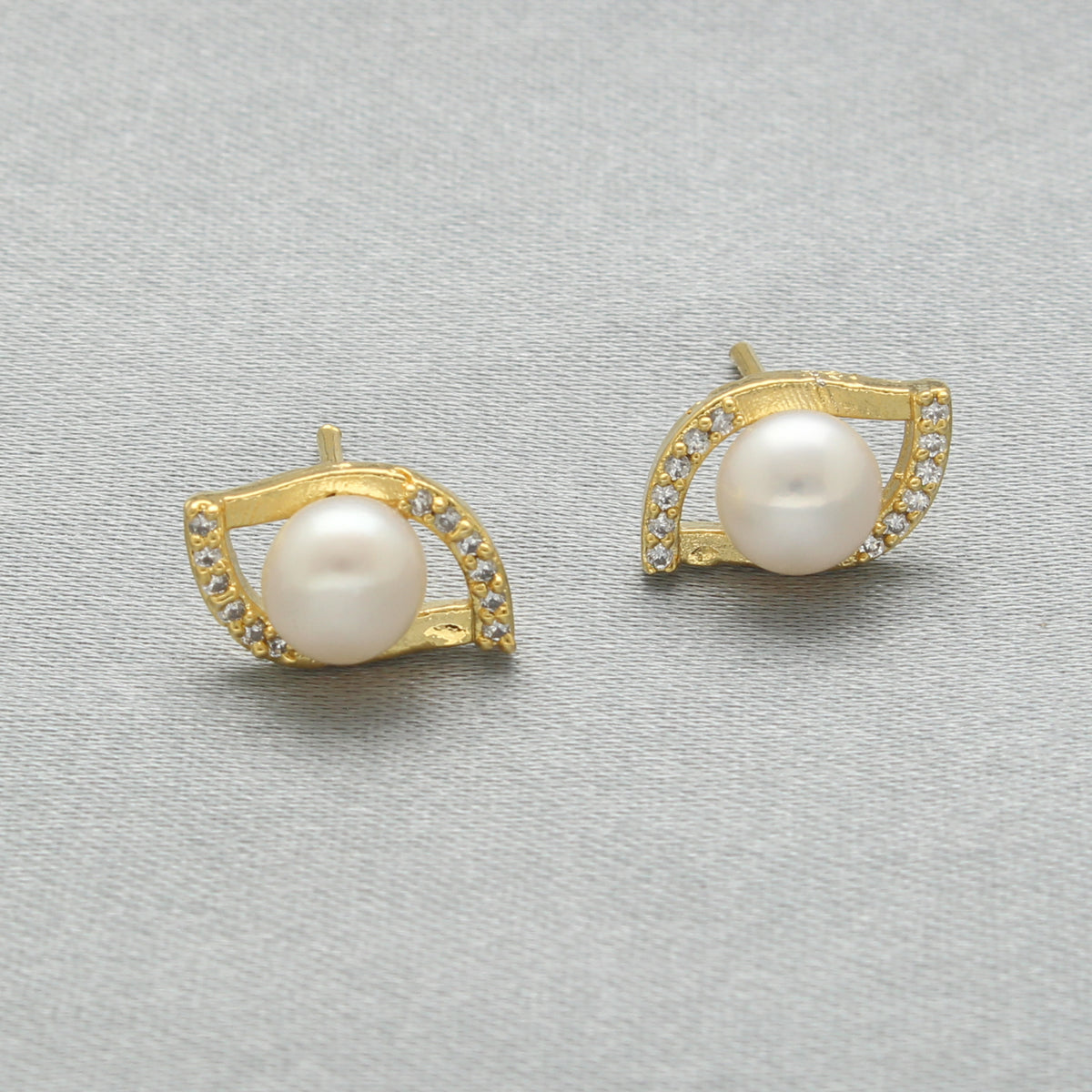 J Pearls Tanay Pearl Earrings Pack 4 - Distacart