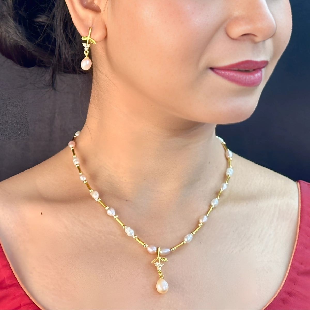 J Pearls Esita Pearl Pendant Set - Distacart