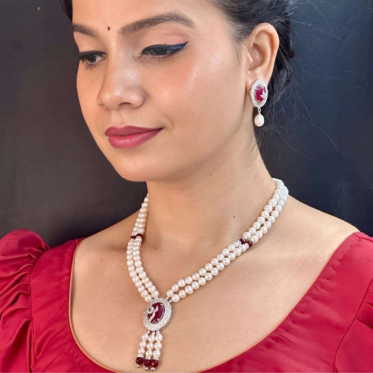 J Pearls Valerie Pearl Set - Distacart