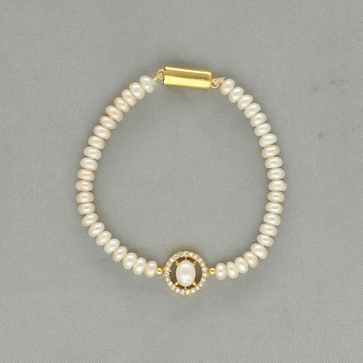 J Pearls Jyra Pearl Bracelet - Distacart