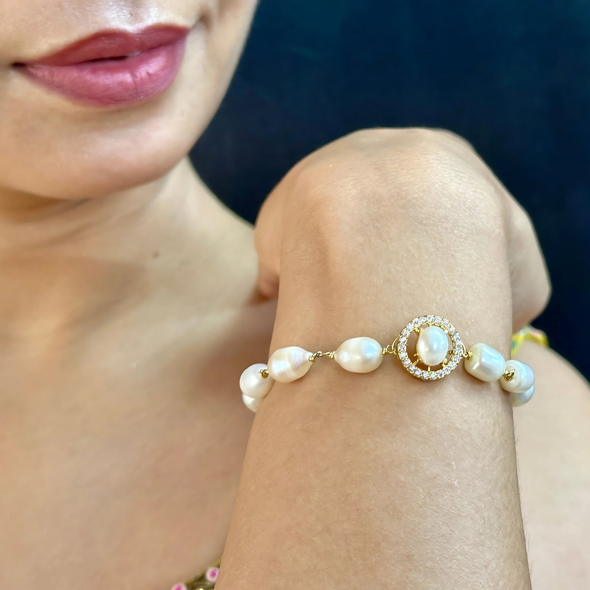 J Pearls Yasti Pearl Bracelet - Distacart