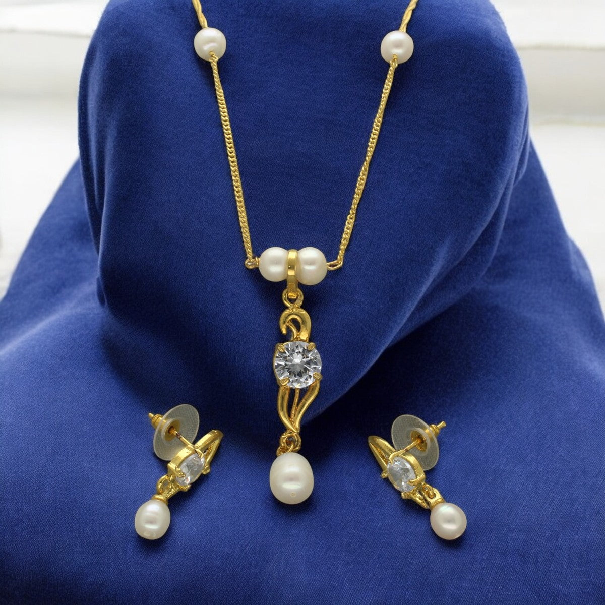 J Pearls Zoey Pearl Pendant Set - Distacart