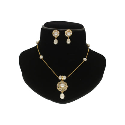 J Pearls Clara Pearl Pendant Set - Distacart