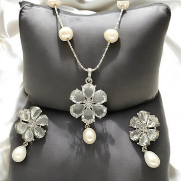J Pearls Roye Pearl Pendant Set - Distacart