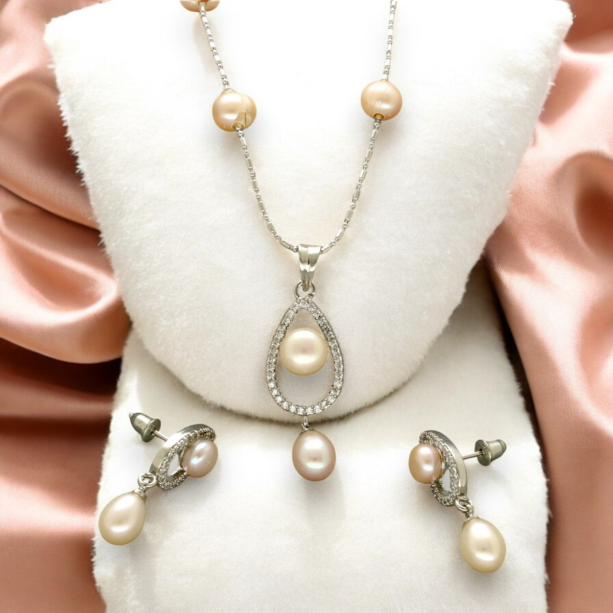 J Pearls Tasha Pearl Pendant Set - Distacart