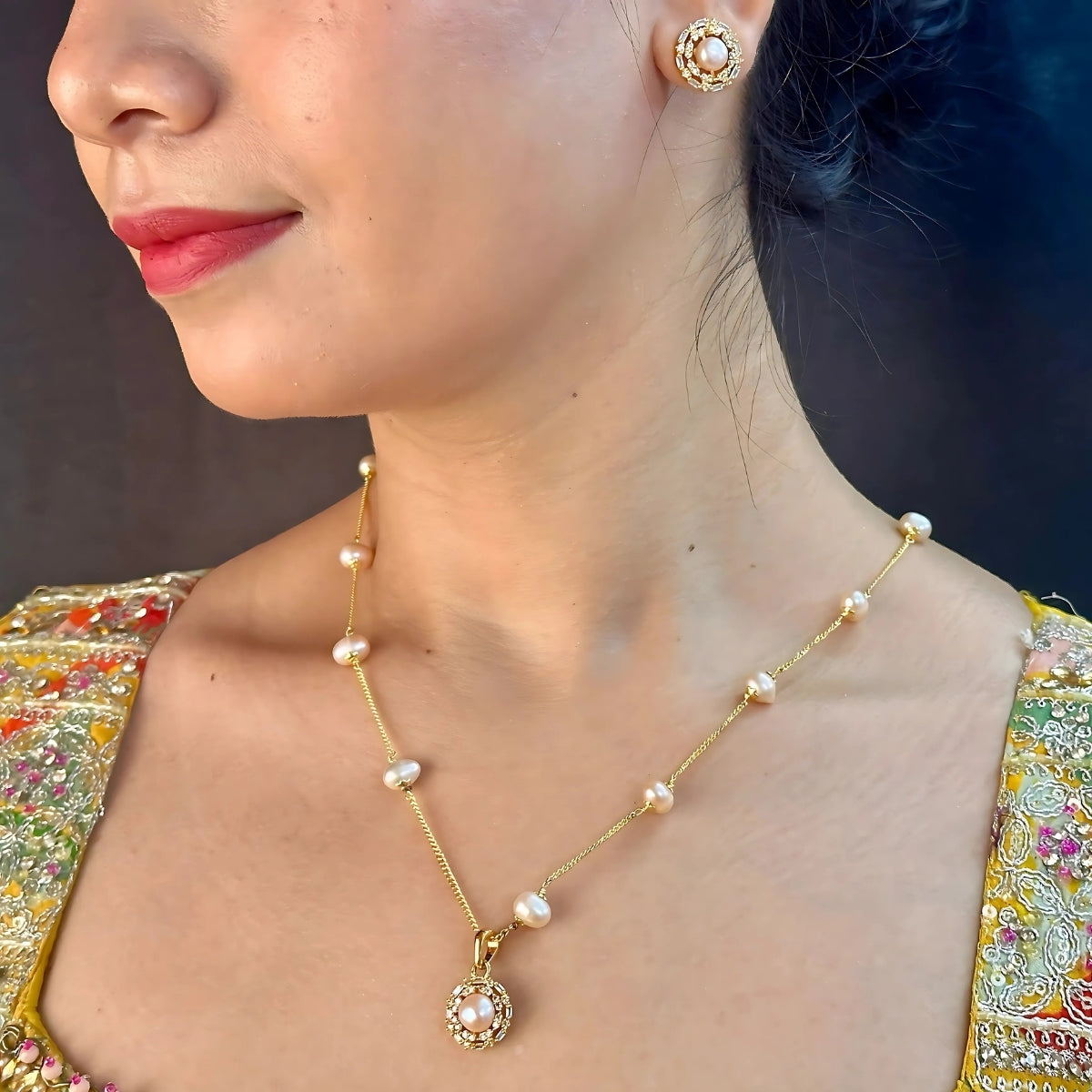 J Pearls Orvele Pearl Pendant Set - Distacart