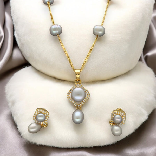 J Pearls Mehri Pearl Pendant Set - Distacart