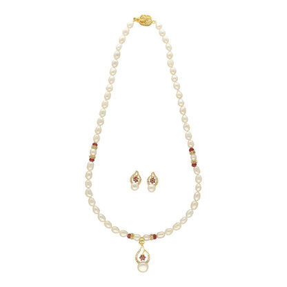 J Pearls Clara Pearl Set - Distacart