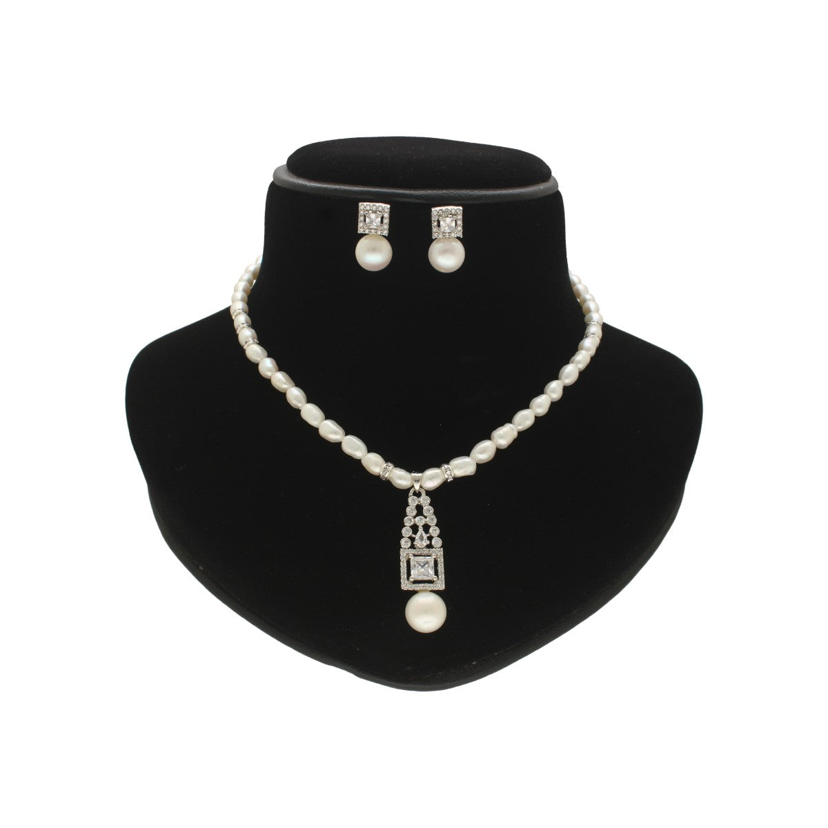 J Pearls Hiral Pearl Set - Distacart