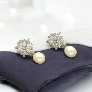 J Pearls Aroha Pearl Earrings - Distacart