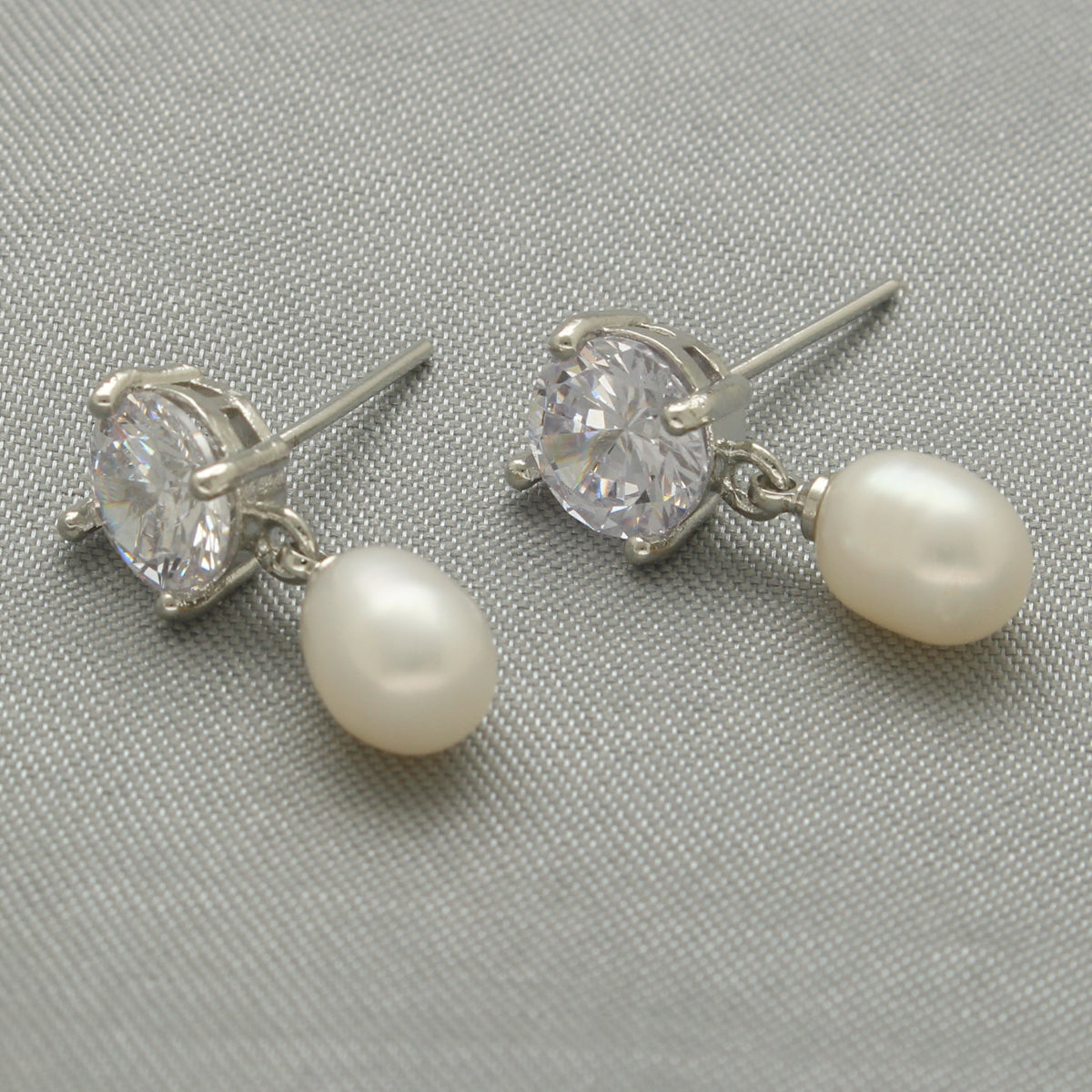 J Pearls Ikshu Pearl Earrings - Distacart