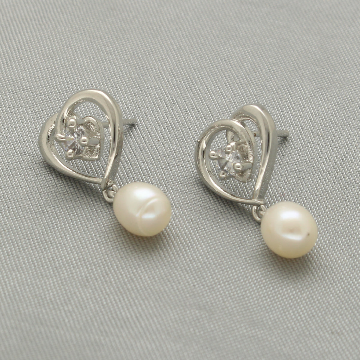 J Pearls Liora Pearl Earrings - Distacart