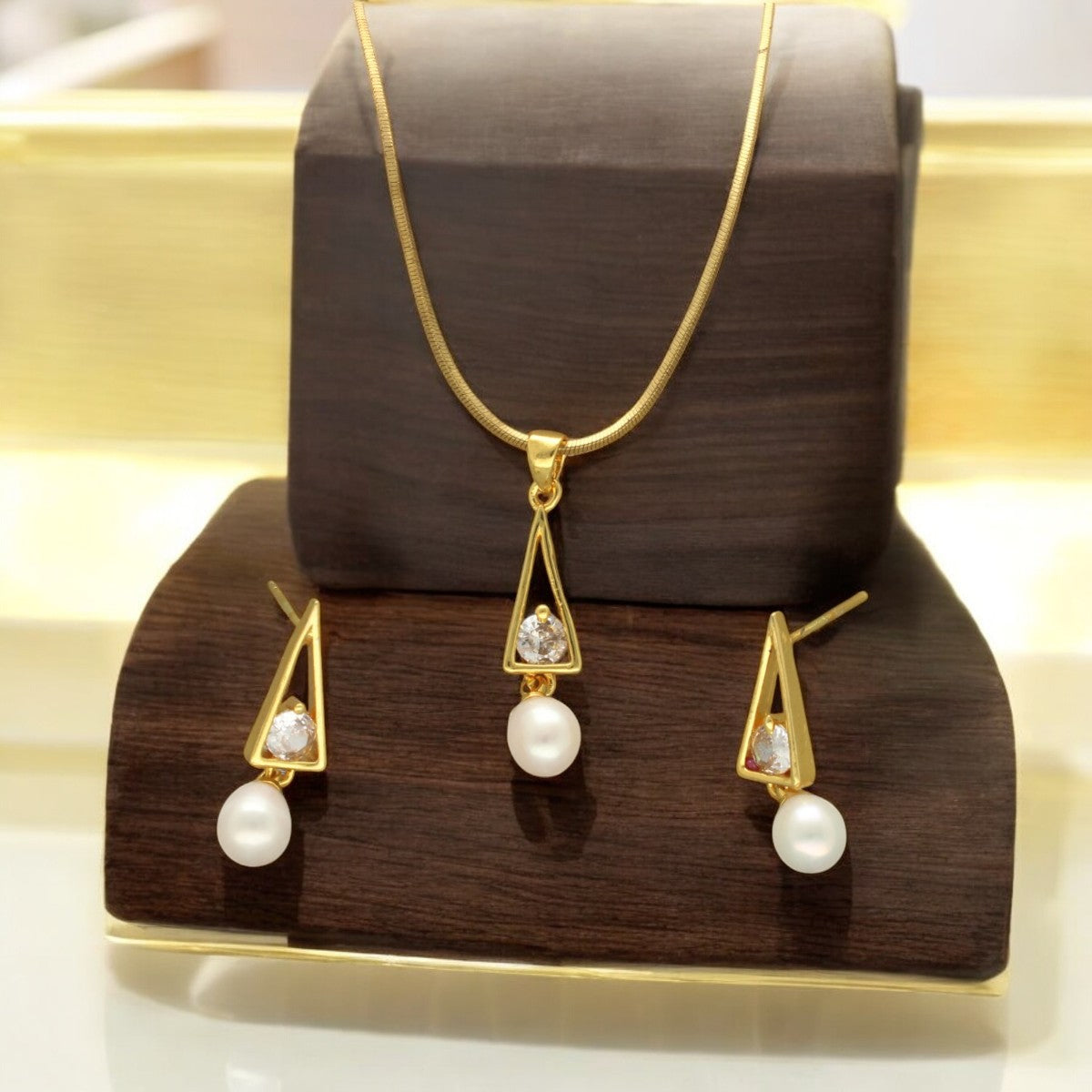 J Pearls Trellis Pearl Pendant Set - Distacart