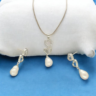 J Pearls Adora Pearl Pendant Set - Distacart