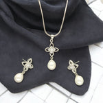 Thumbnail for J Pearls Flora Pearl Pendant Set - Distacart