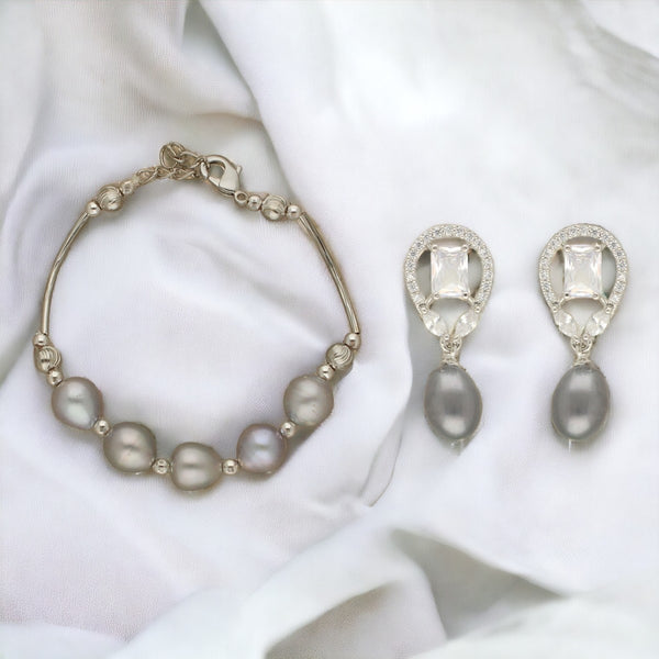 J Pearls Timeless Grey Pearl Hamper - Distacart