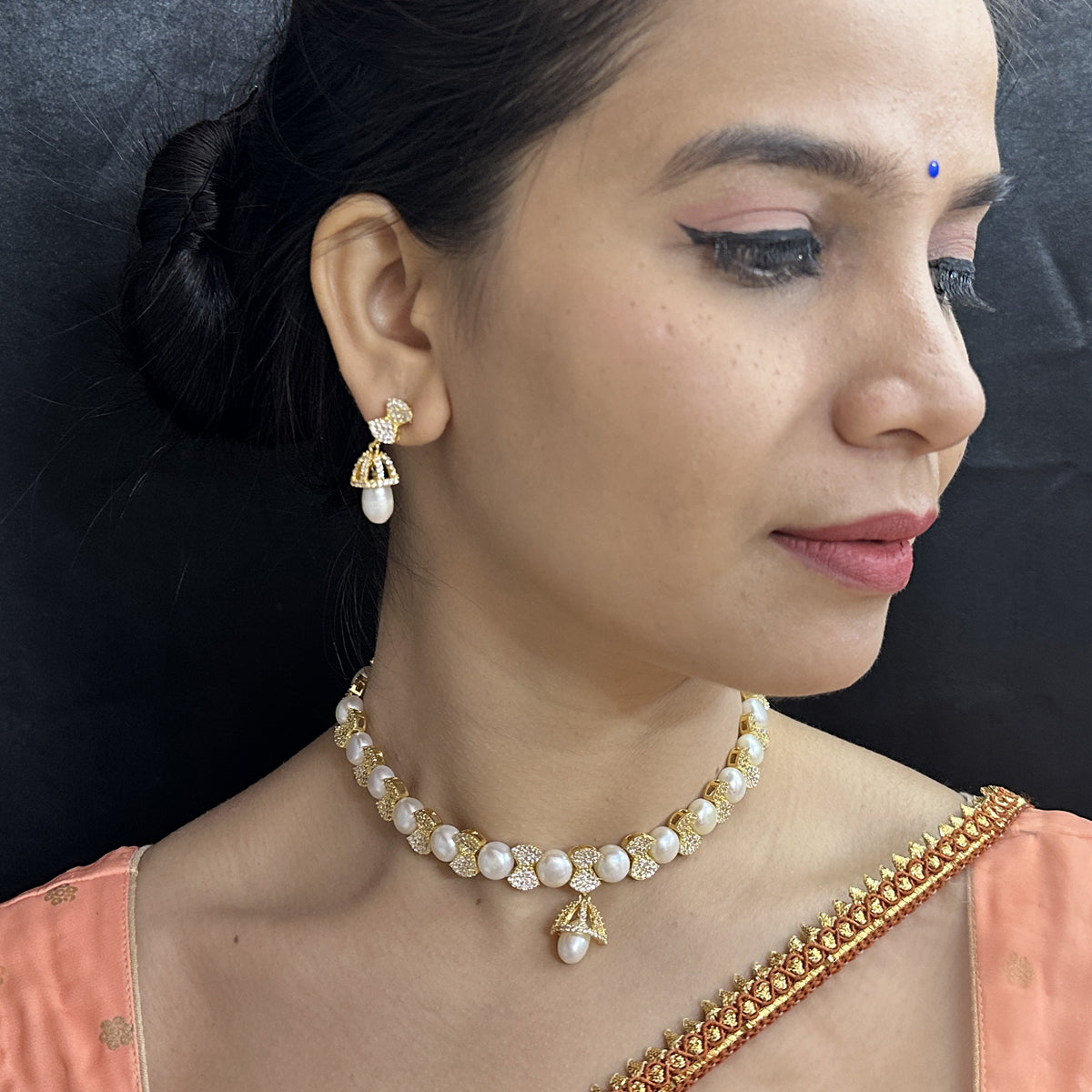 J Pearls Shine Pearl Necklace Set - Distacart