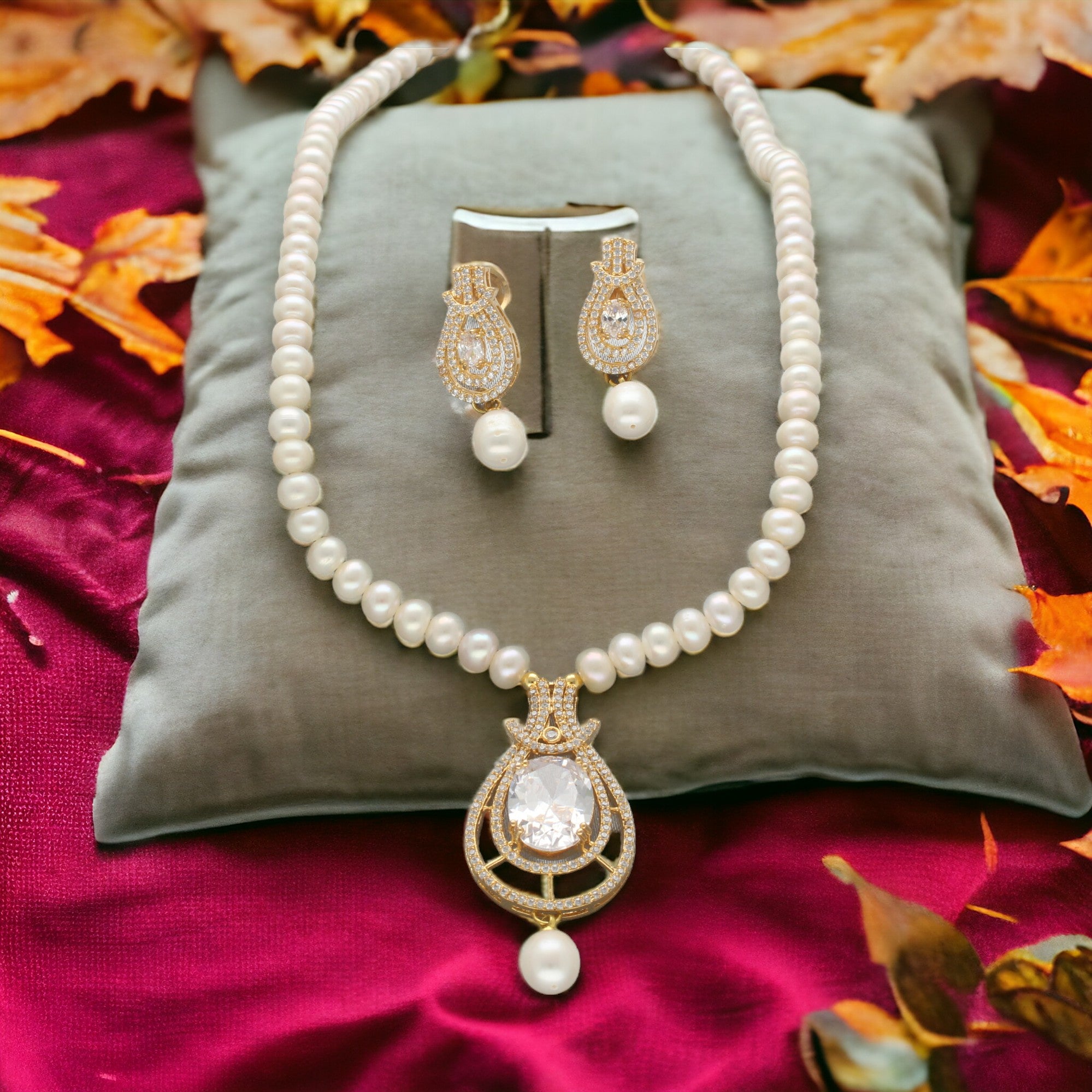 J Pearls Dazzle Pearl Necklace Set - Distacart