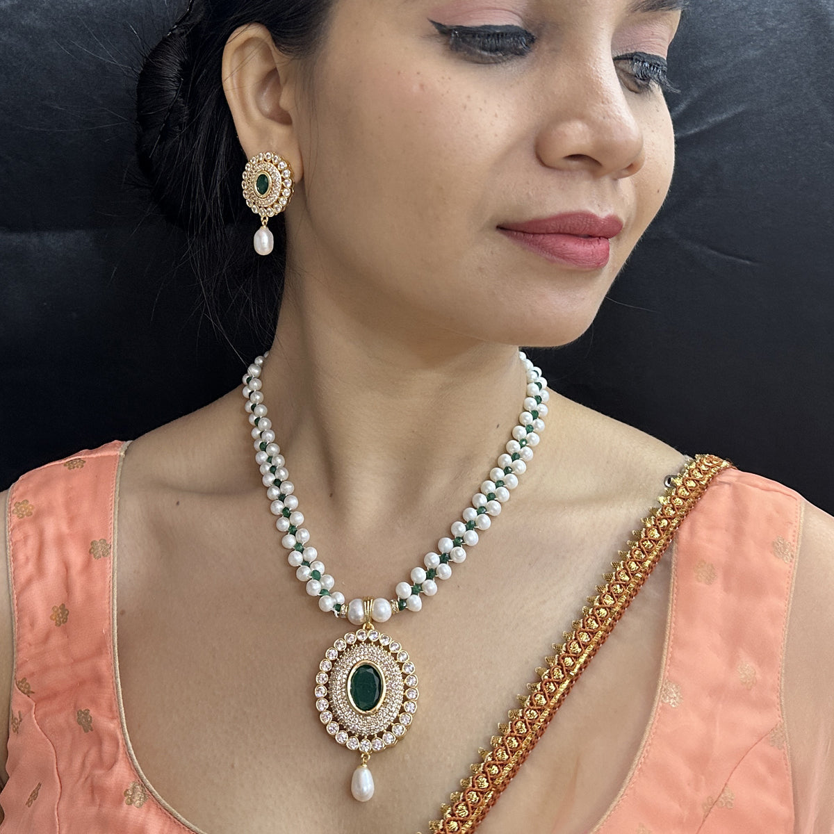 J Pearls Moonlite Pearl Necklace Set - Distacart