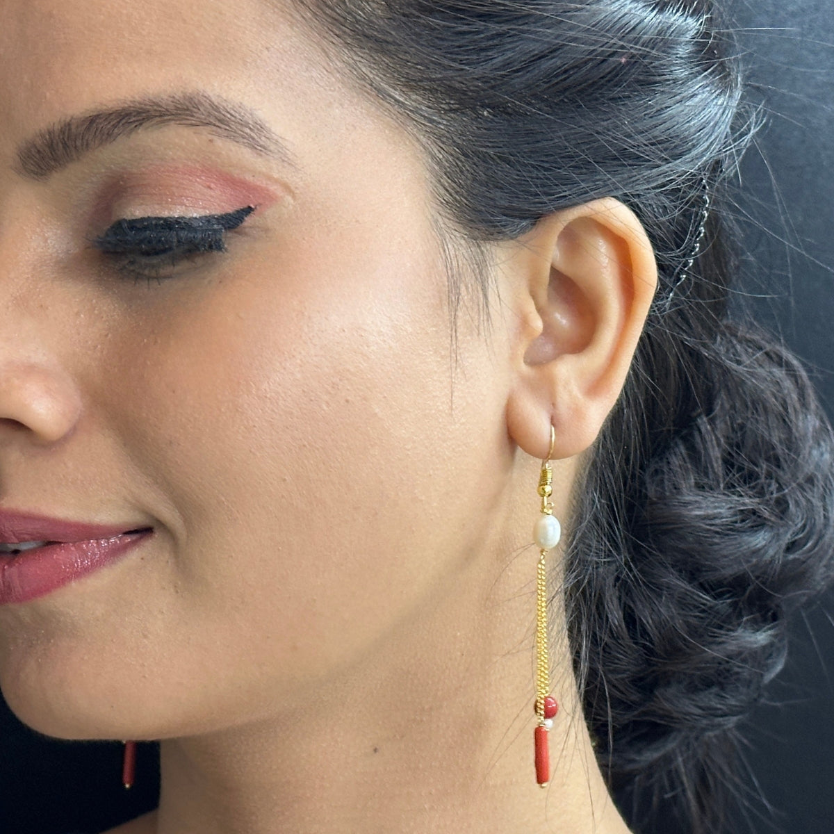 J Pearls Divin Pearl Earrings - Distacart