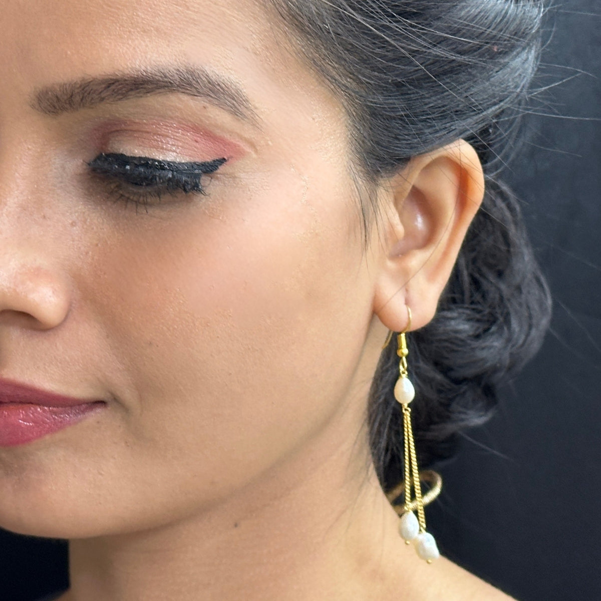 J Pearls Royal Duchess Pearl Earrings - Distacart