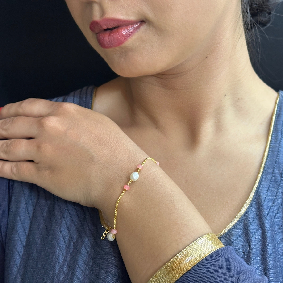 J Pearls The Dreamer Pearl Bracelet - Distacart