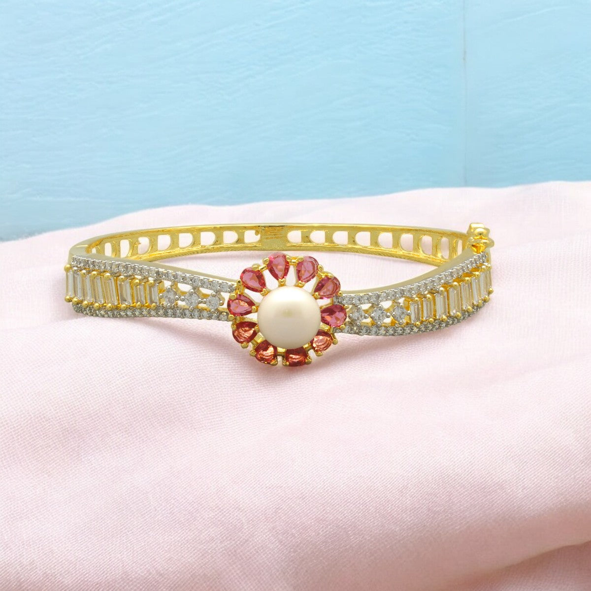 J Pearls Princess Charm Pearl Bracelet - Distacart