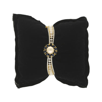 J Pearls Baroness Sparkle Pearl Bracelet - Distacart