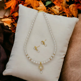 J Pearls Flora Pearl Pendant Set - Distacart