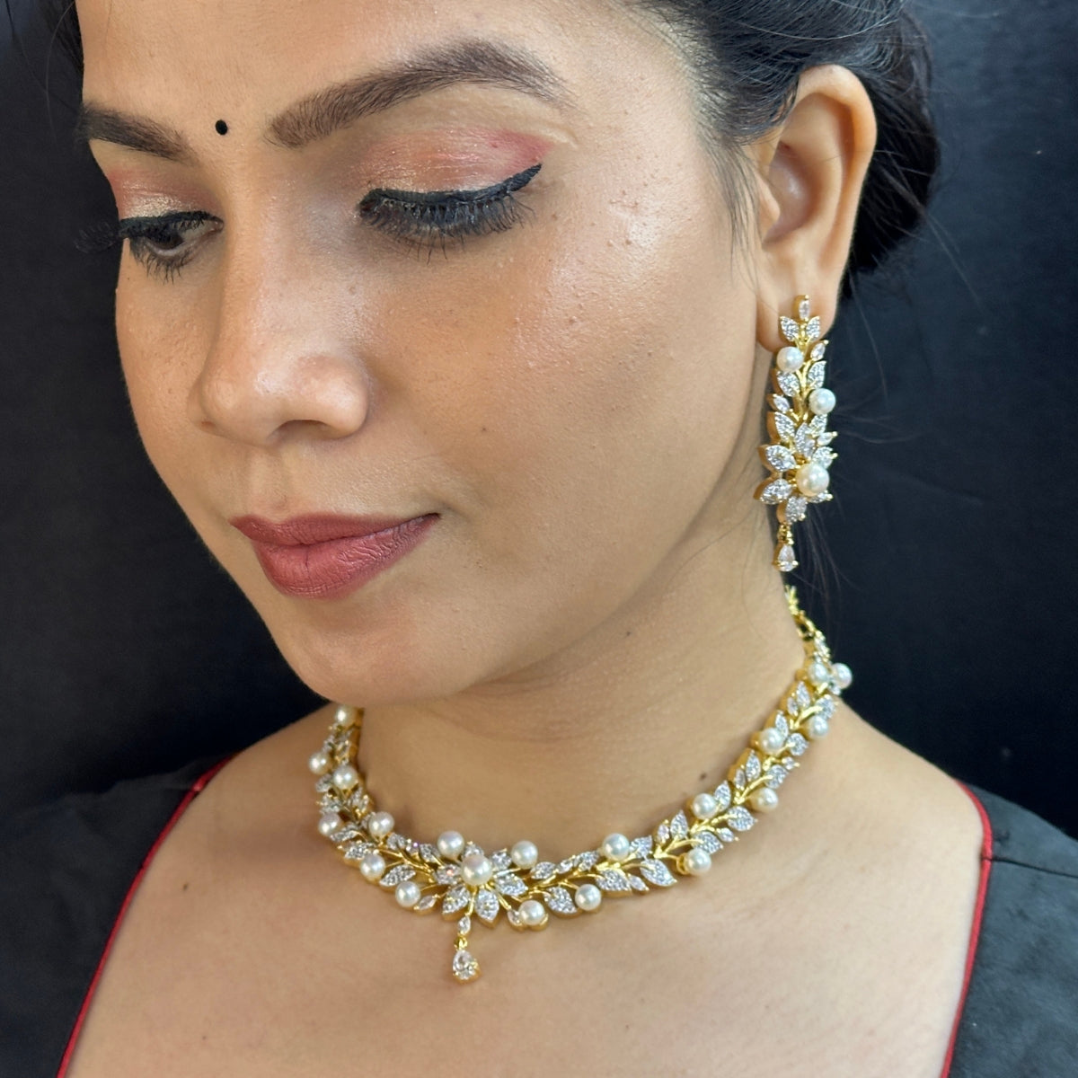 J Pearls Majesty Aurora Pearl Set - Distacart