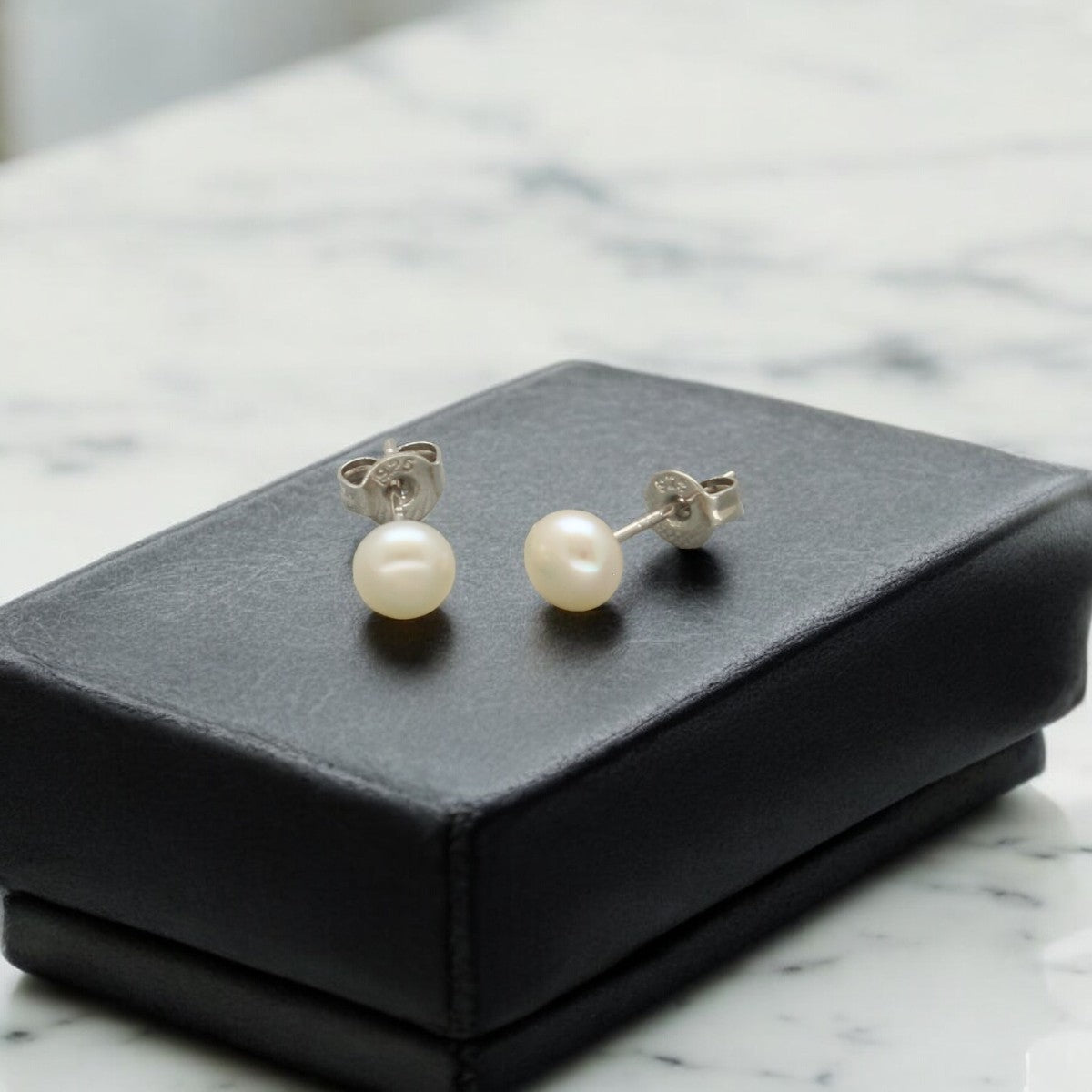J Pearls Luxe 925 Silver Stud Earrings - Distacart