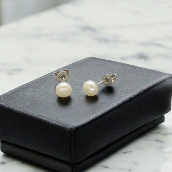 J Pearls Luxe 925 Silver Stud Earrings - Distacart
