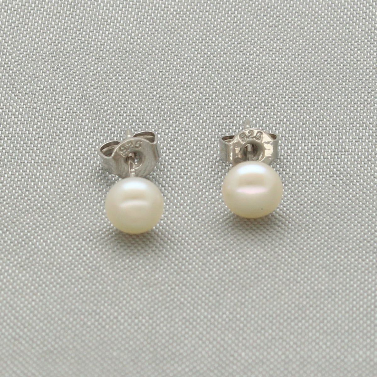 J Pearls Luxe 925 Silver Stud Earrings - Distacart