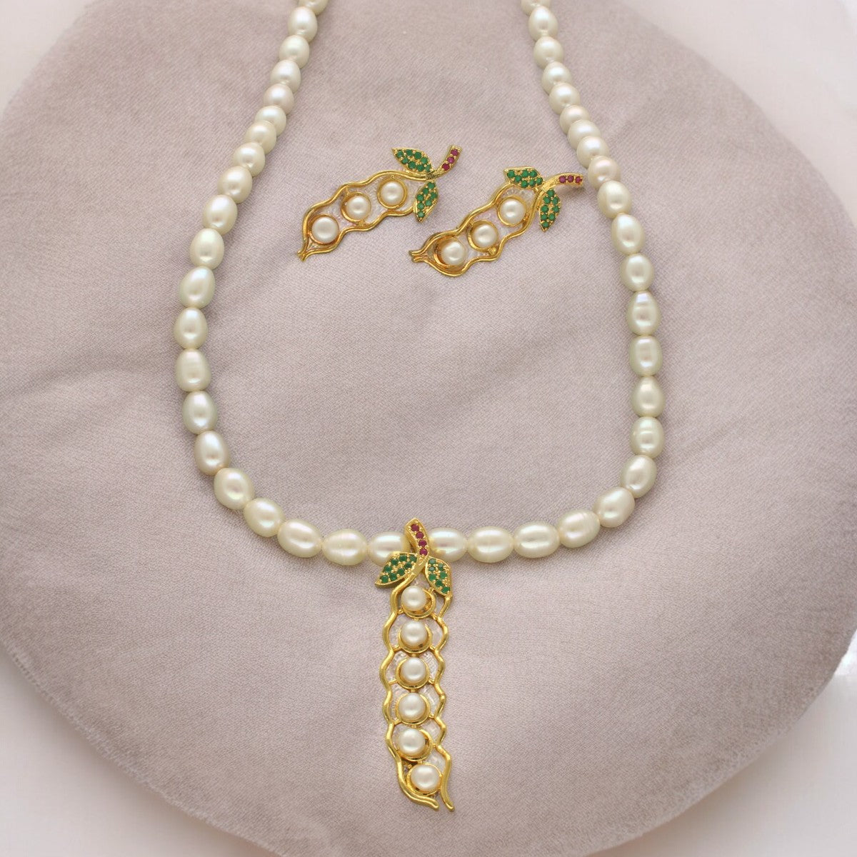 J Pearls Heavenly Pearl Necklace Set - Distacart