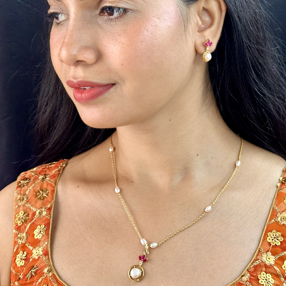 J Pearls Radiant Pearl Chain Set - Distacart