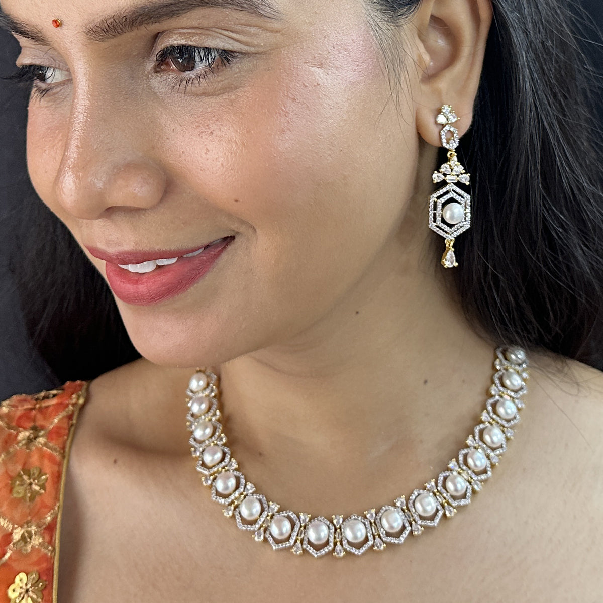 J Pearls Majestic Pearl Necklace Set - Distacart