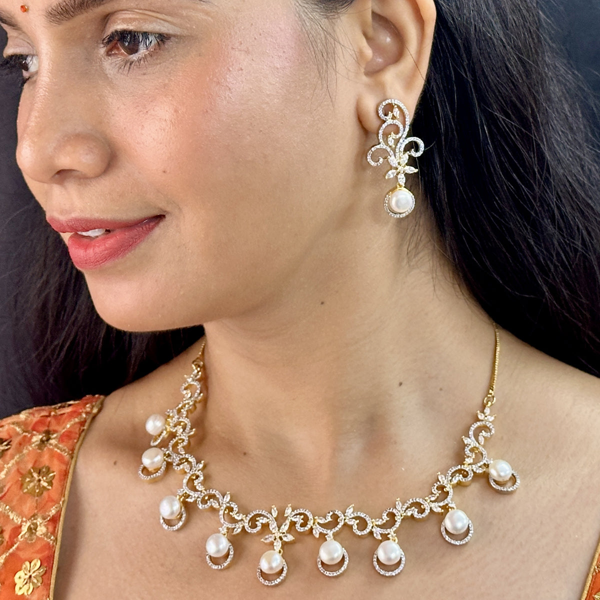 J Pearls Alluring Pearl Necklace Set - Distacart