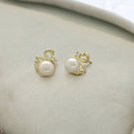 Thumbnail for J Pearls Pearl Duck Earrings - Distacart