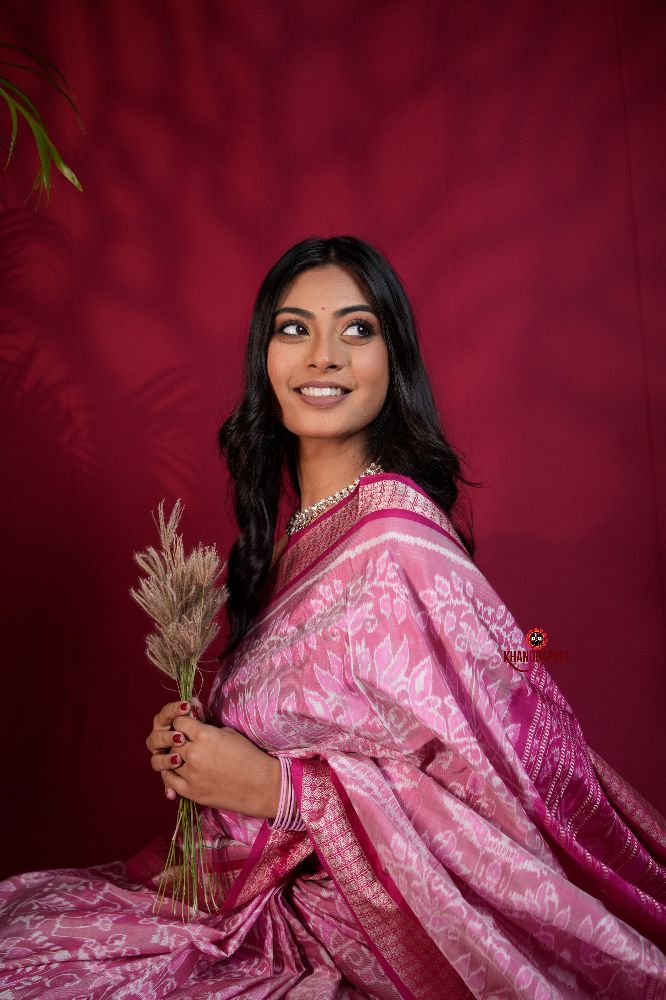khanduapata Blush Pink & Intricate White Floral Design Silk Saree For Women