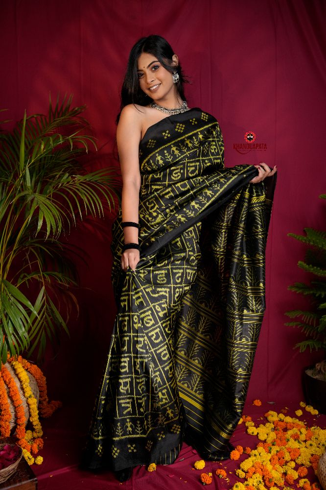 khanduapata Black & Bright Yellow Colour Hindi Alphabet Design Silk Saree For Women